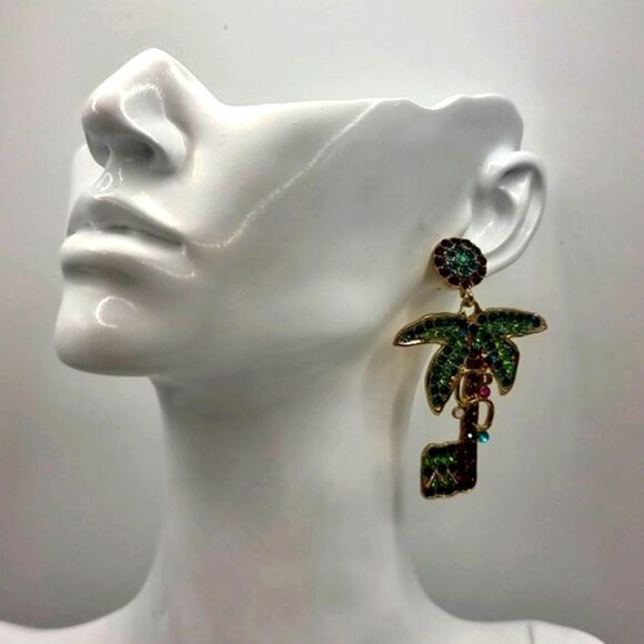 New PALM COCONUT TREE rhinestone earrings - Picture 2 of 7